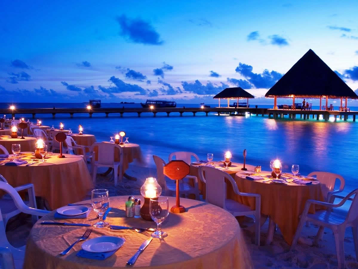 Located in Dhaalu Atoll, Sun Aqua Iru Veli - Premium All Inclusive has a fitness center, an indulgent over water spa and a bar