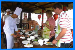 Школы Вьетнамской Кухни в Хойане