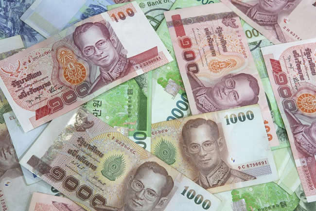тайские денежные купюры