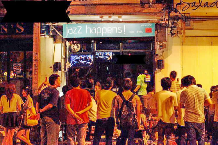 Jazz Happens bar бангкок